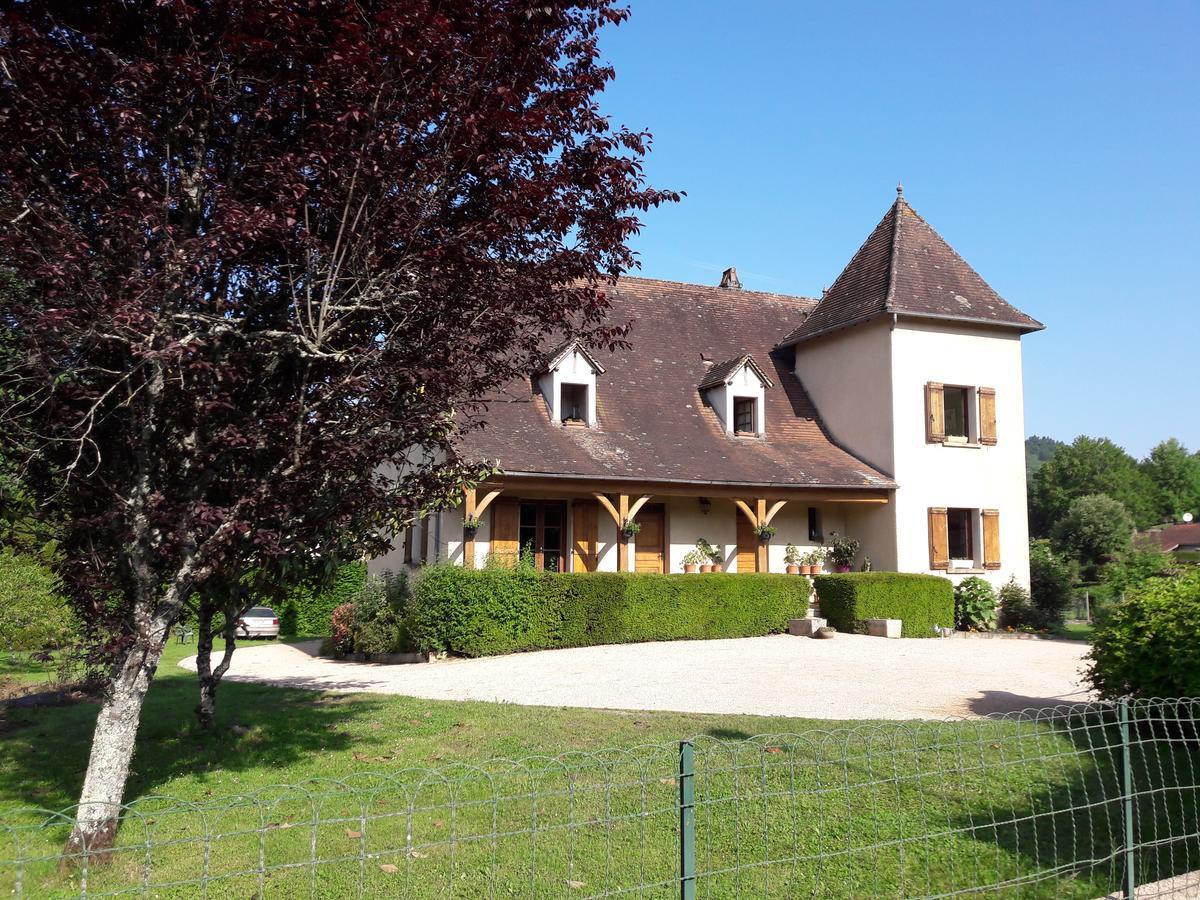 Moulin De Latouille Bed & Breakfast Exterior photo